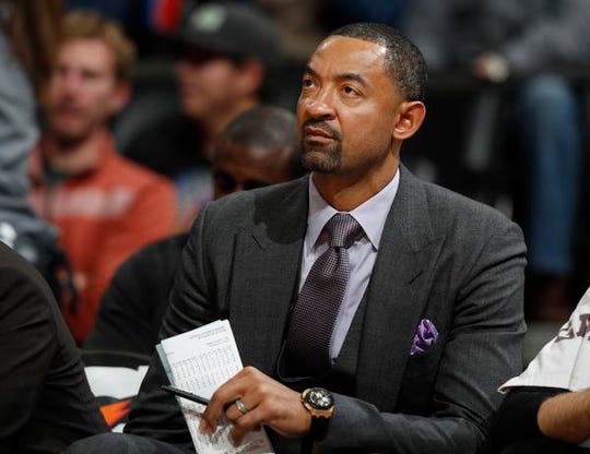 Juwan Howard and UM have agreed on a five-year, $ 2 million contract a year for the basketball coach.