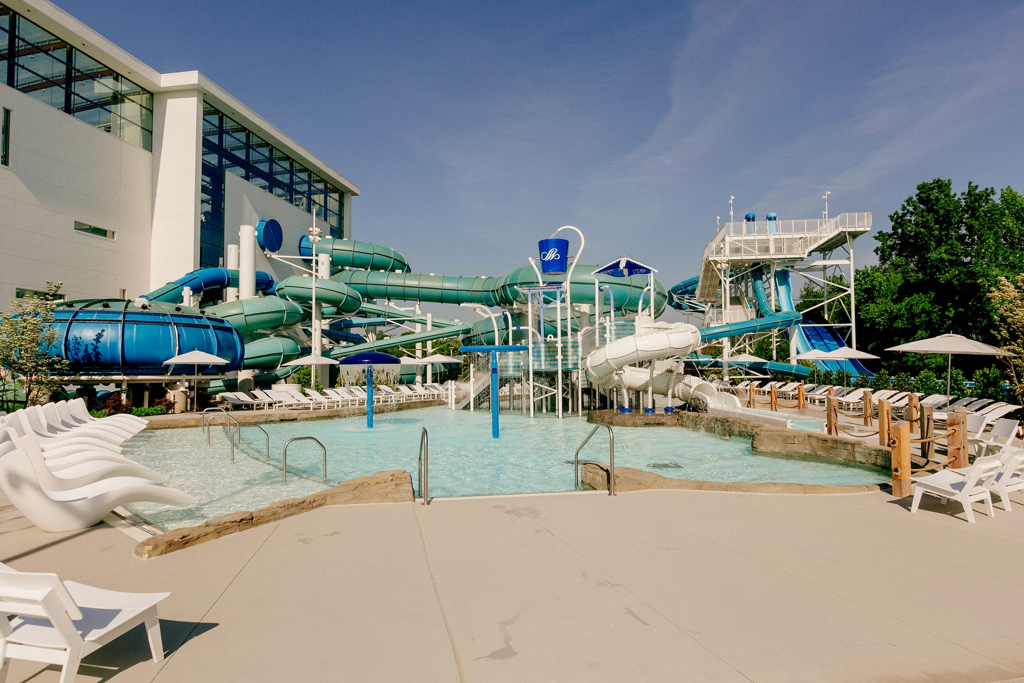 Gaylord Opryland offers day passes to SoundWaves water attraction