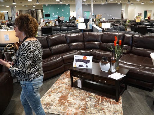 Bob S Discount Furniture Opens In Novi Livonia