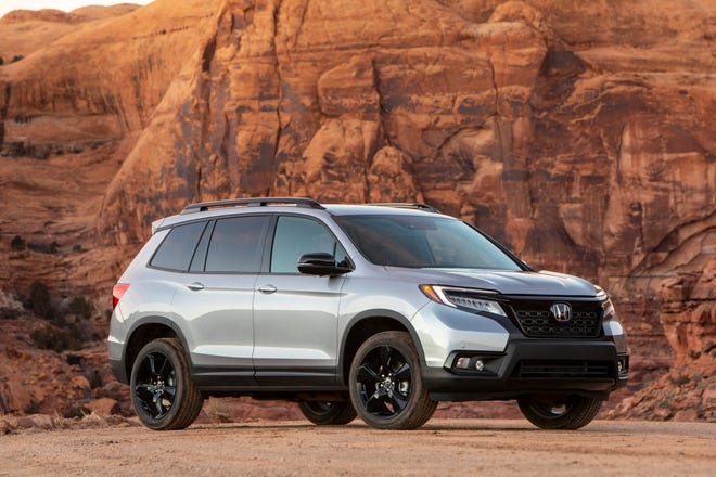 The  2019 Honda Passport combines on-road driving refinement and off-road capability.