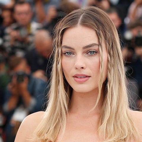 epa07591545 Australian actress Margot Robbie...