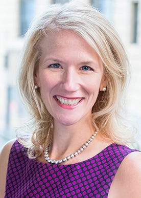 Jill Meyer ประธานและซีอีโอของ Cincinnati USA Regional Chamber ชอบแซนด์วิชชีสพริกของ Gold Star