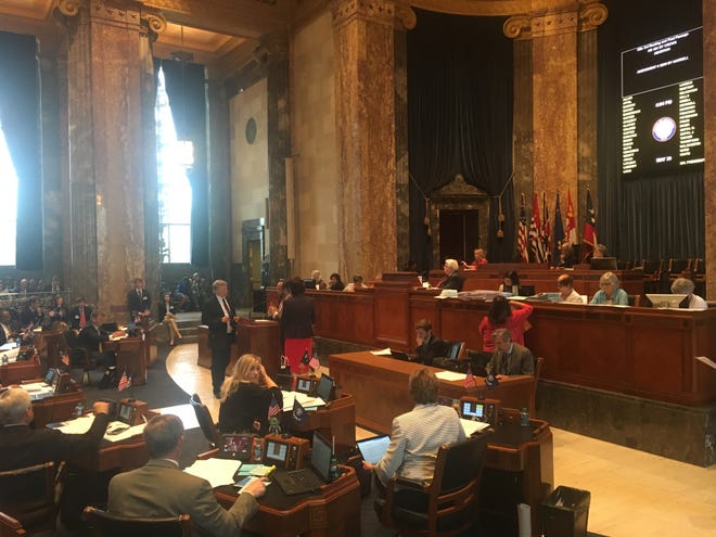 The Louisiana Senate passed on Thursday in a 35-2 vote a $30 billion state operating budget for next year.