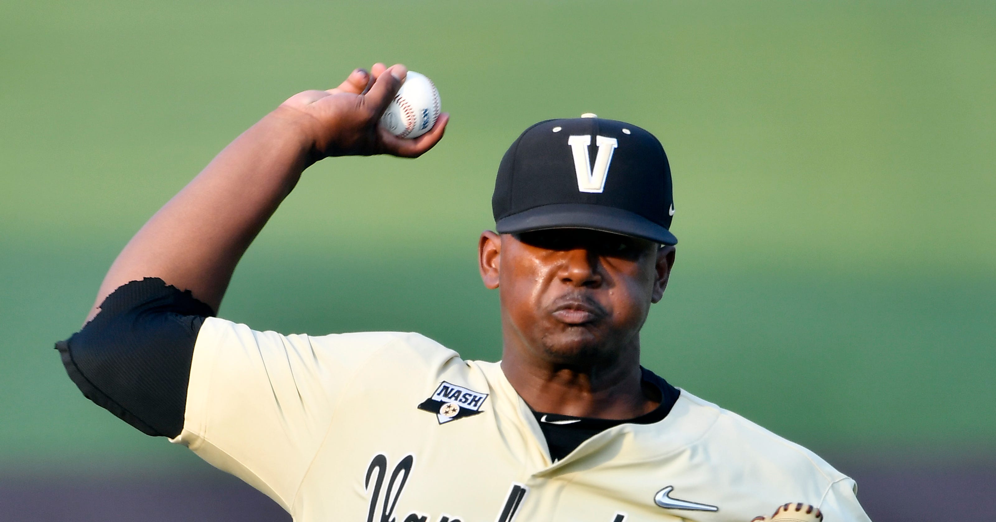 NCAA Baseball Tournament: Vanderbilt, Kumar Rocker top ...