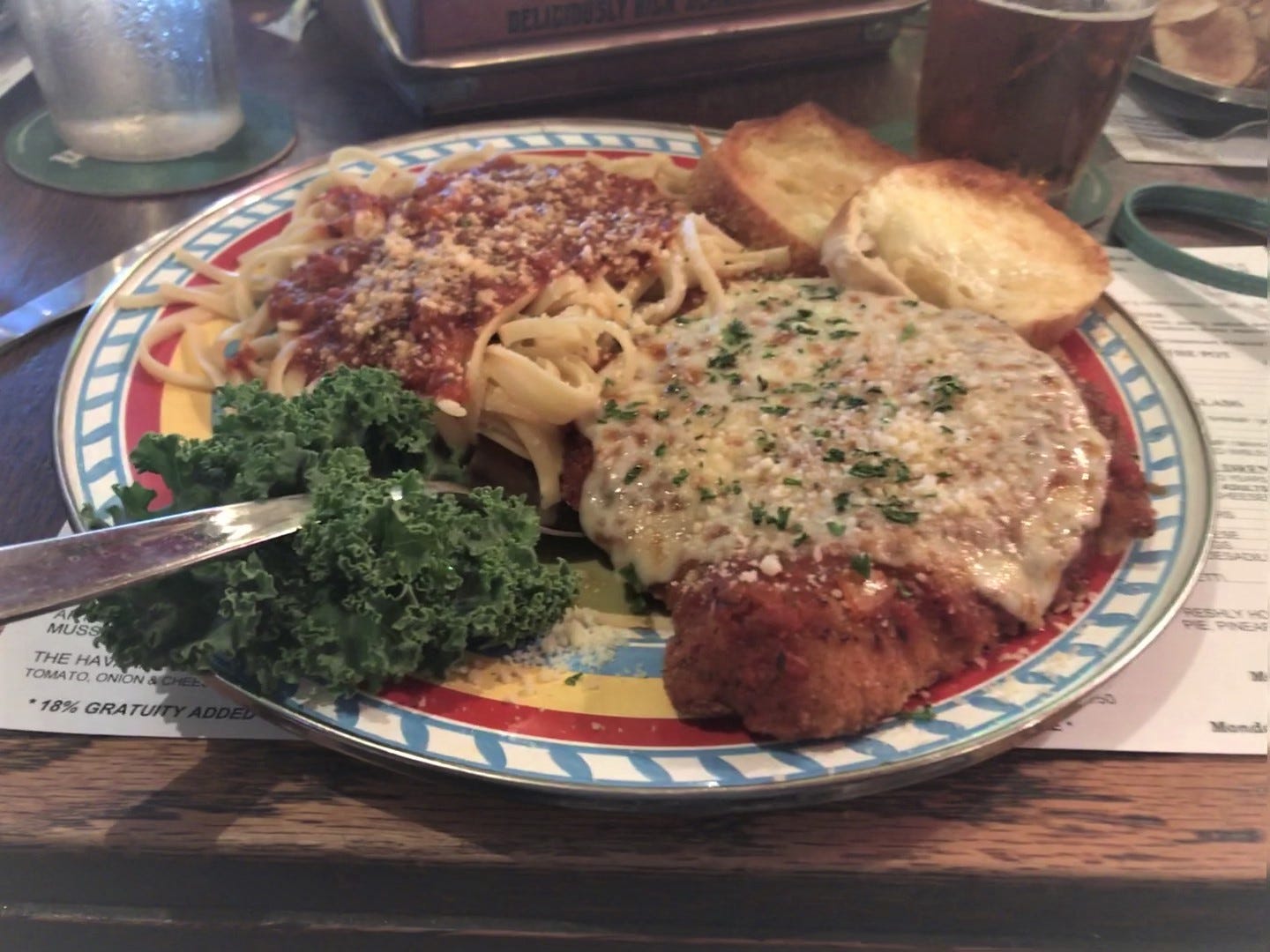 Fort Pierce's Pineapple Joe’s Grill & Raw Bar offers good food and