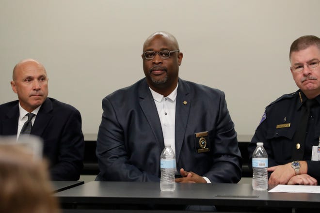 Florida State University’s Police Chief David Perry has accepted a position leading the force at the University of North Carolina and will resign at the end of the month.