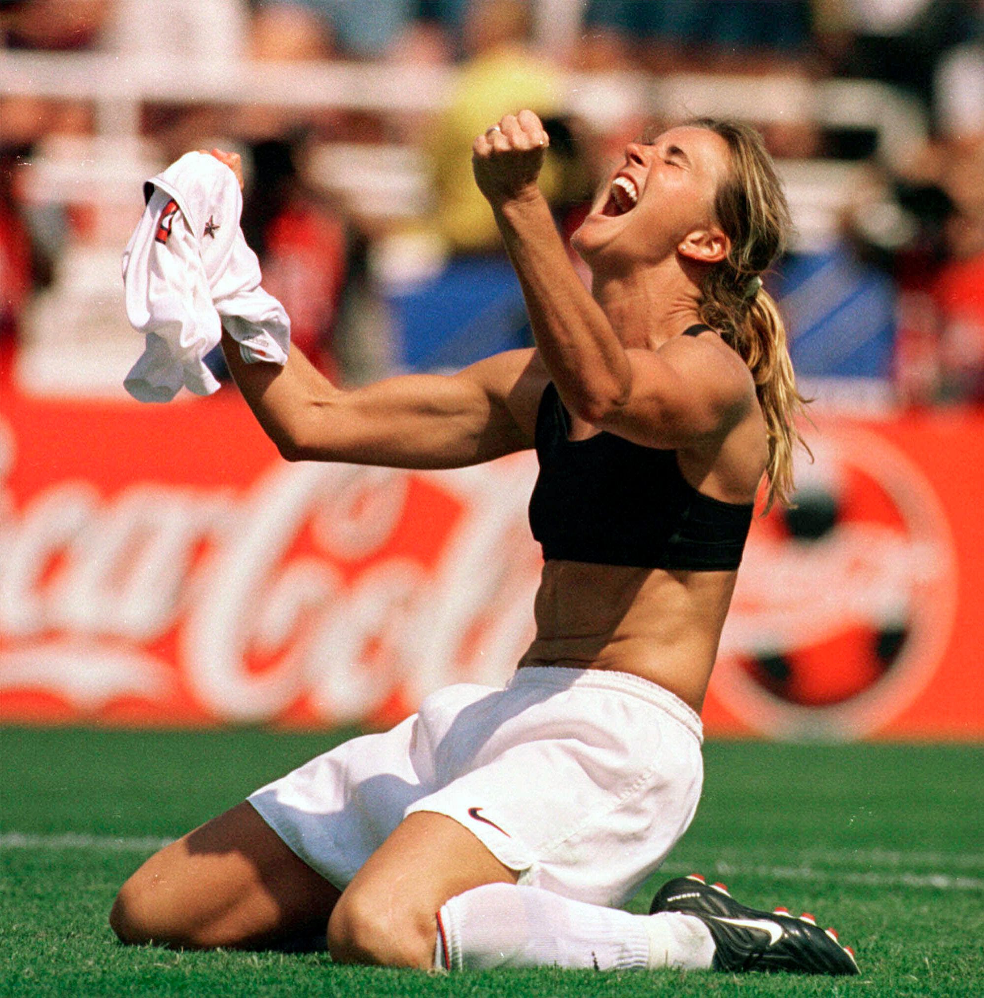 brandi chastain nike