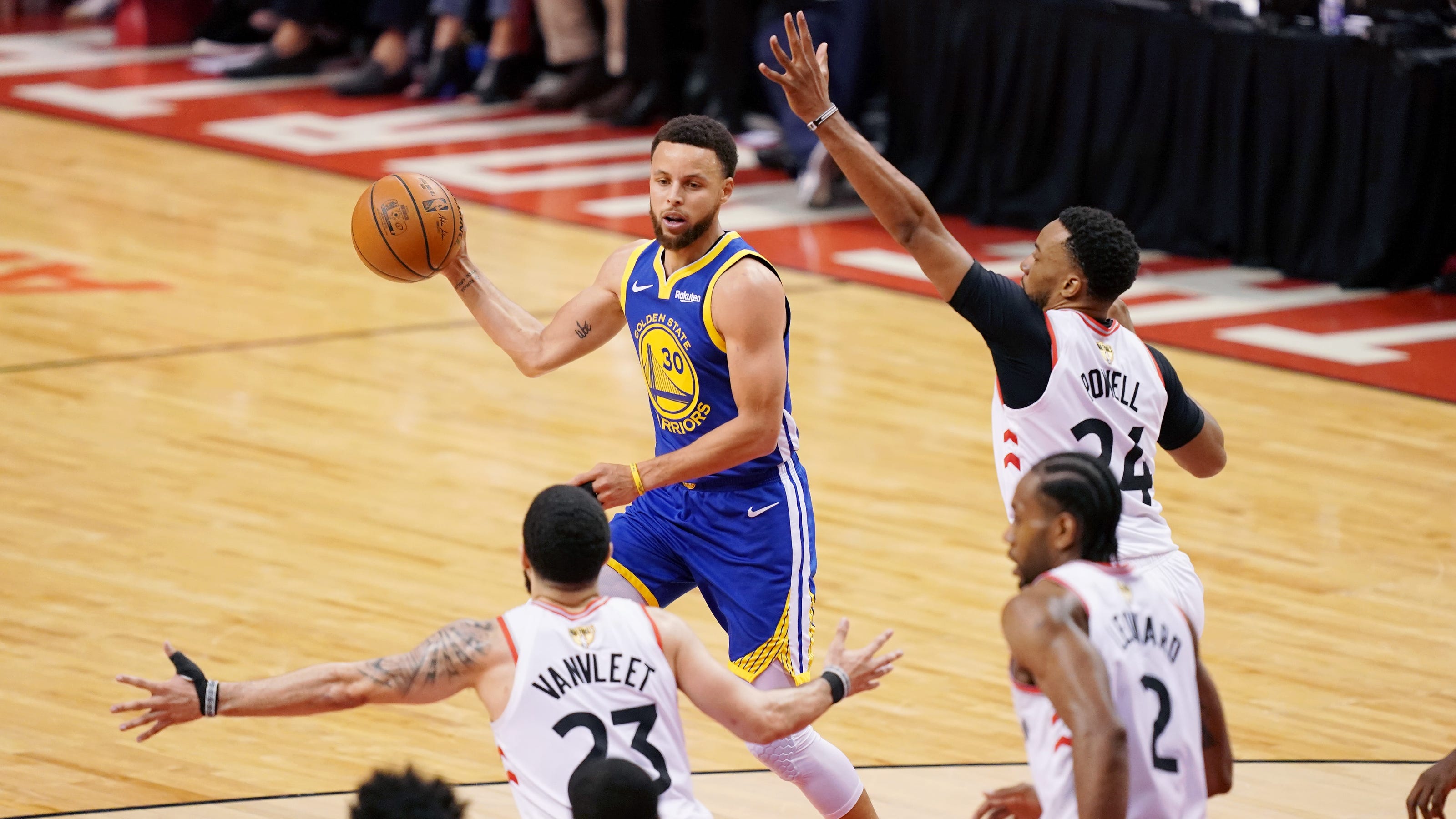 柯瑞在新賽季有多難打?恐面對瘋狂包夾防守,Wiggins必須要完成爆發才能解圍!-黑特籃球-NBA新聞影音圖片分享社區