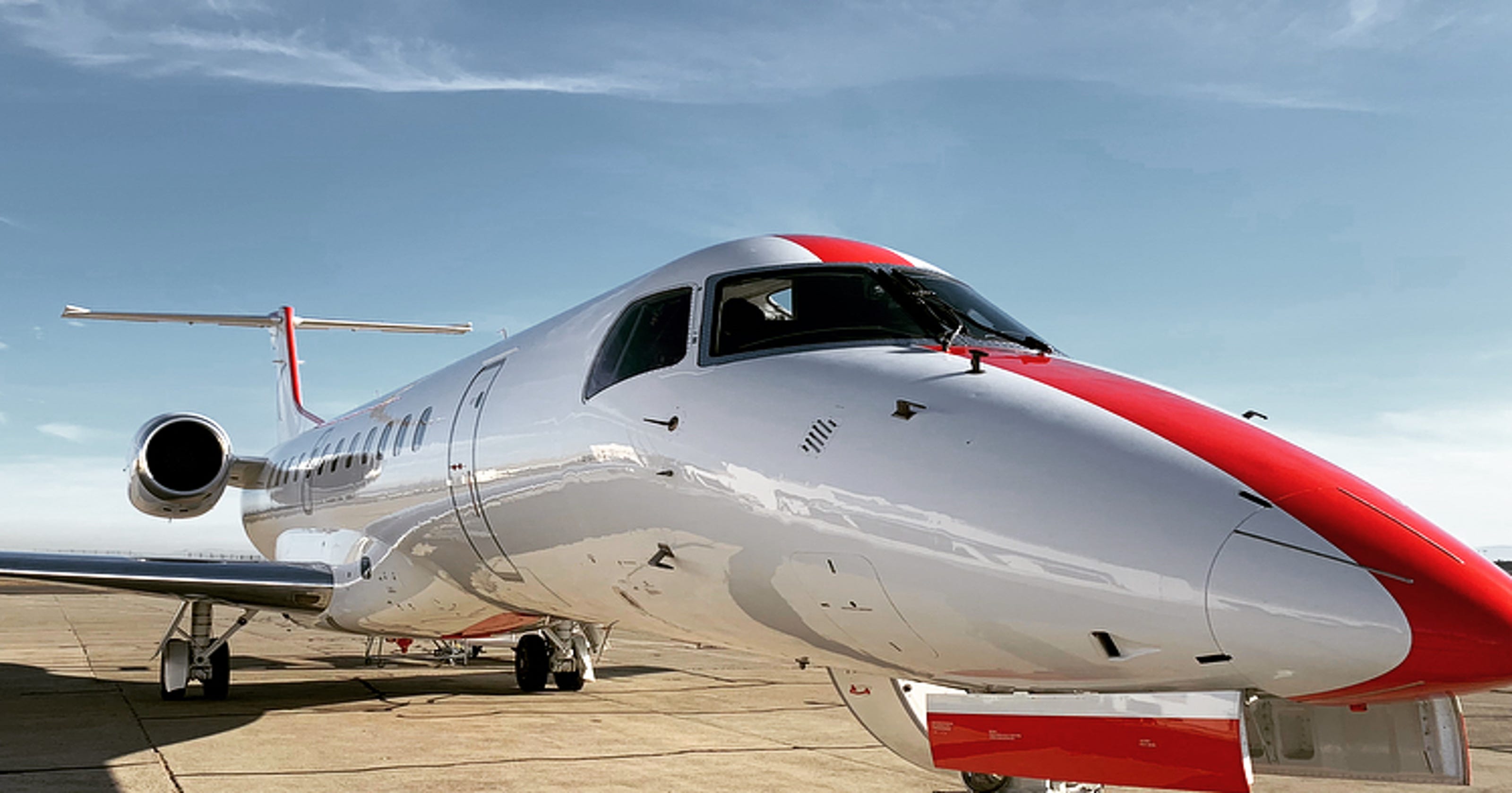 JetSuiteX starts flights from Phoenix to Las Vegas, Burbank, Oakland