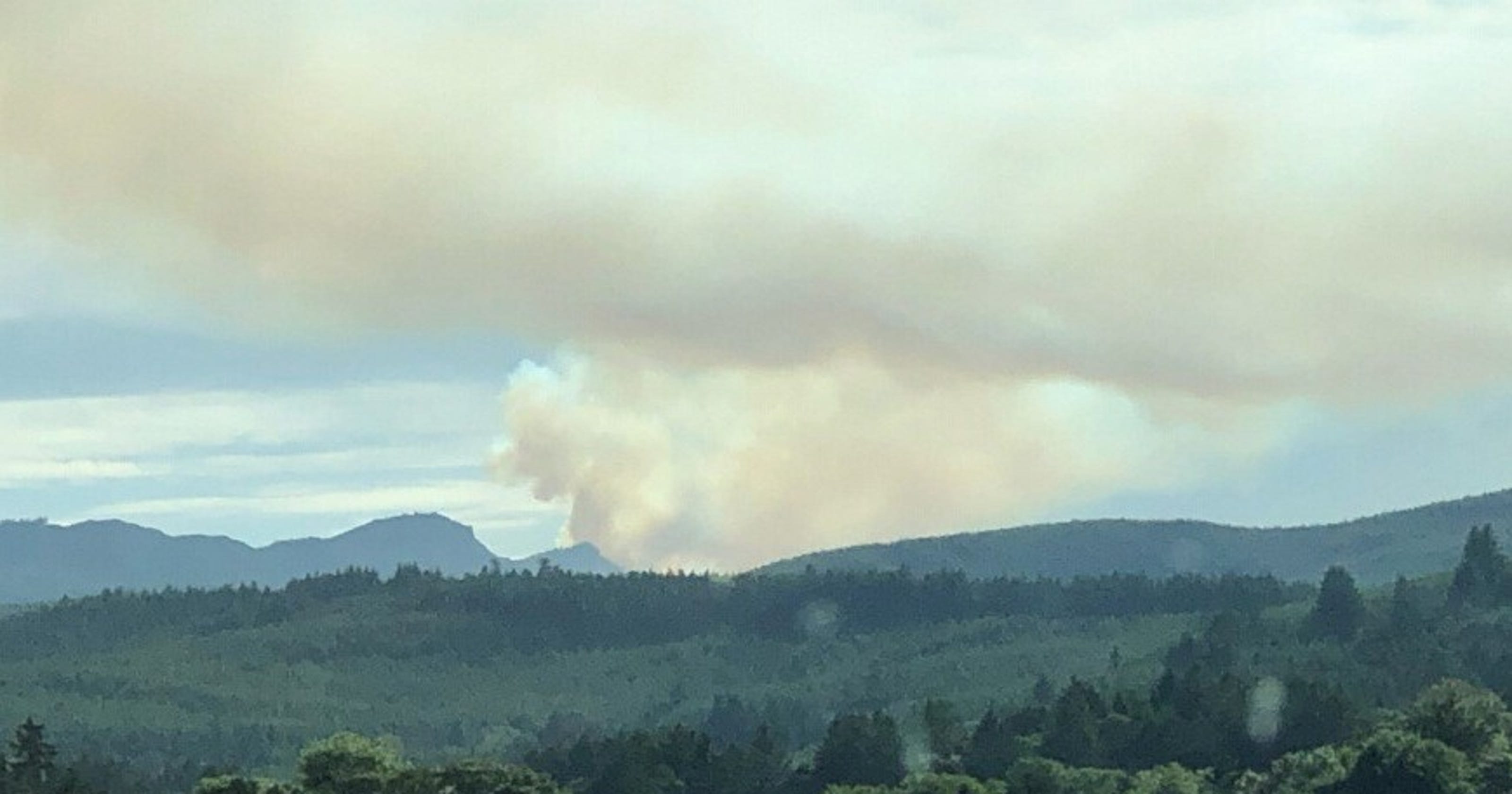 Trojan Fire burning near Grand Ronde 100 percent lined