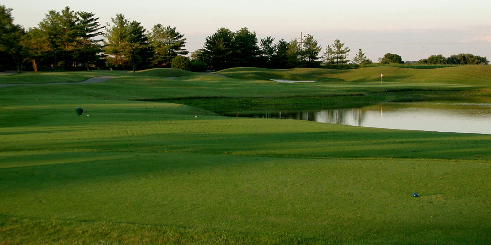 Golfers Flock To Courses After Gov Whitmer Lifts Michigan S