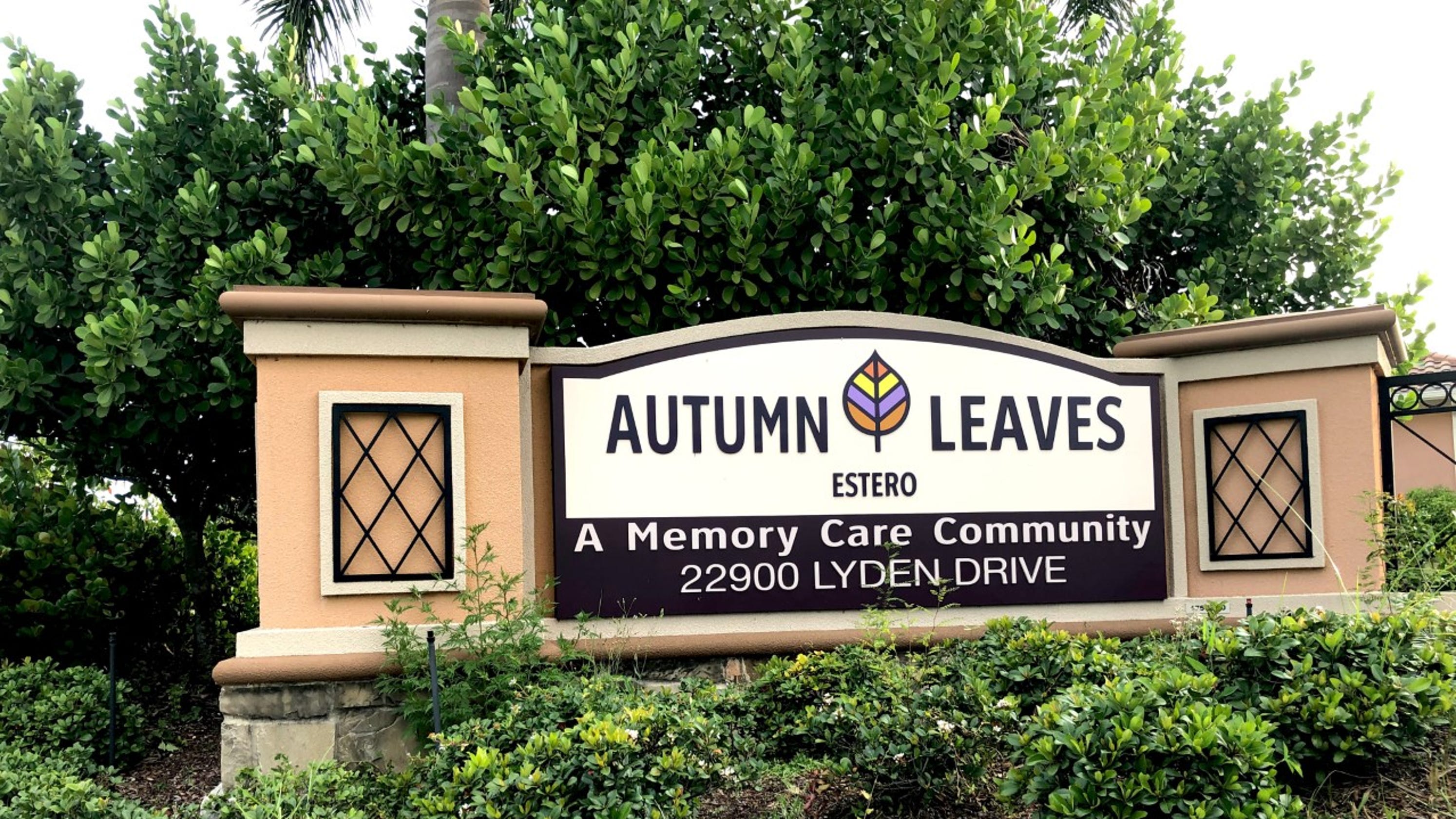 autumn leaves memory care