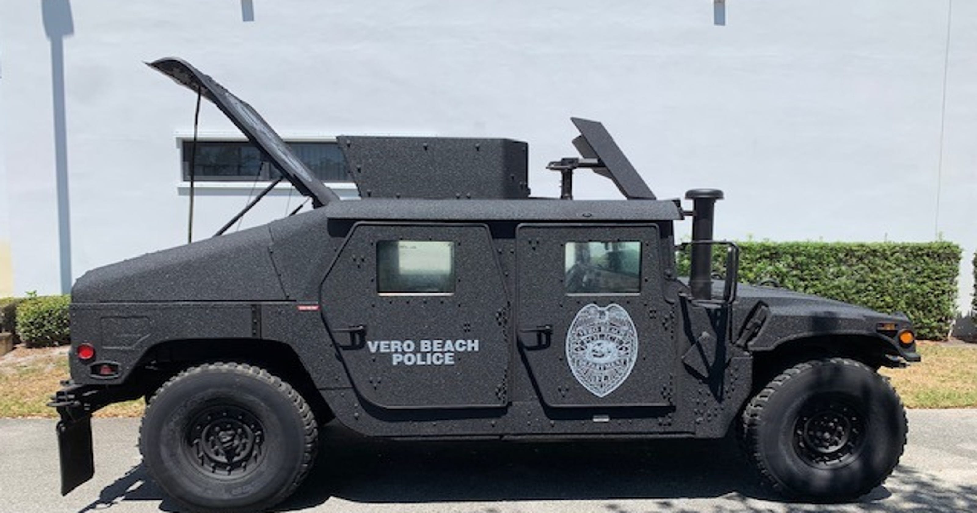 Vero Beach Officers Add Military Humvee To Swat Team