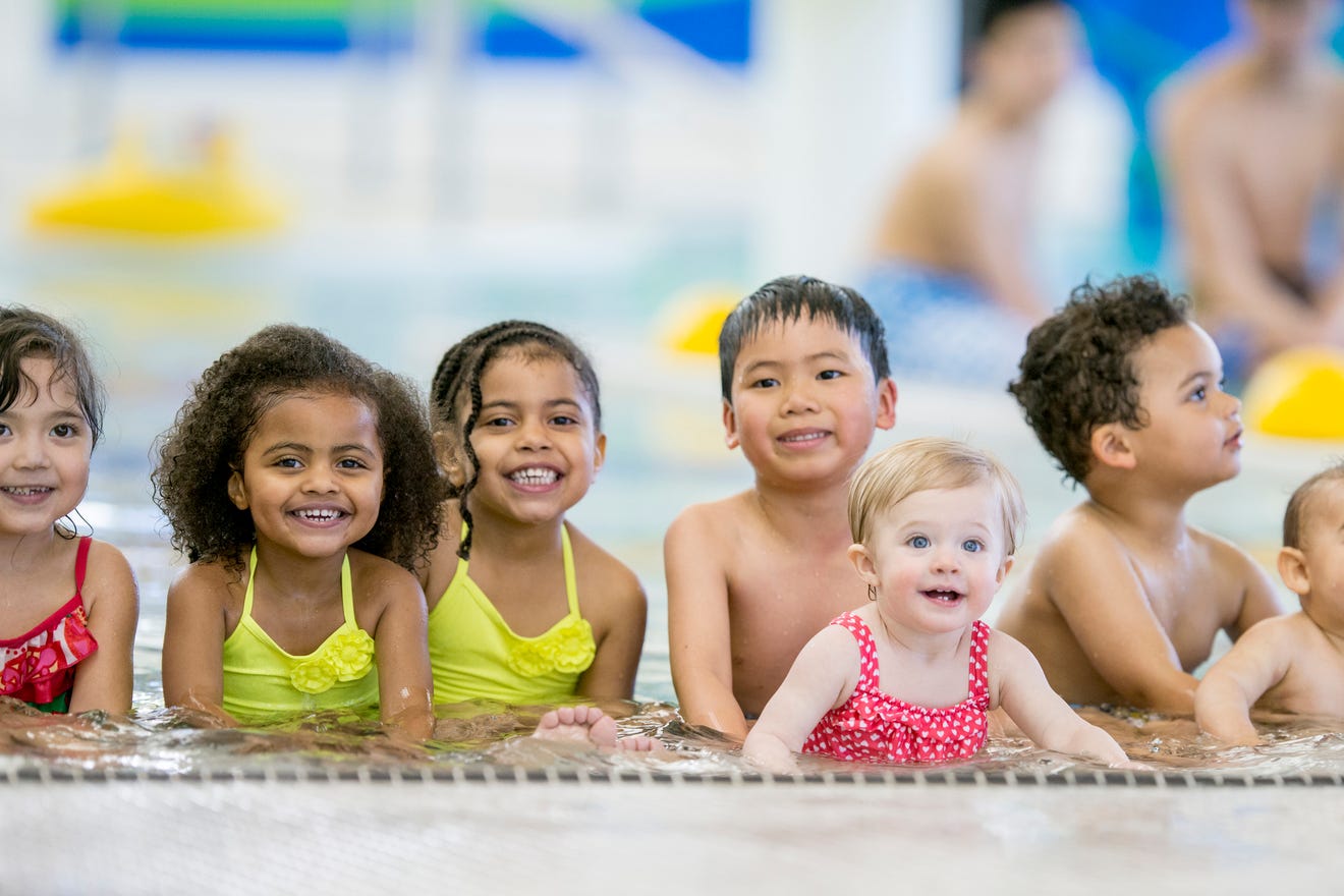 Milwaukee Recreation offers 5 swim classes with Red Cross