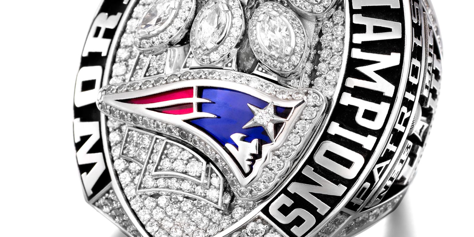 New England Patriots Reveal Huge Super Bowl Liii Ring