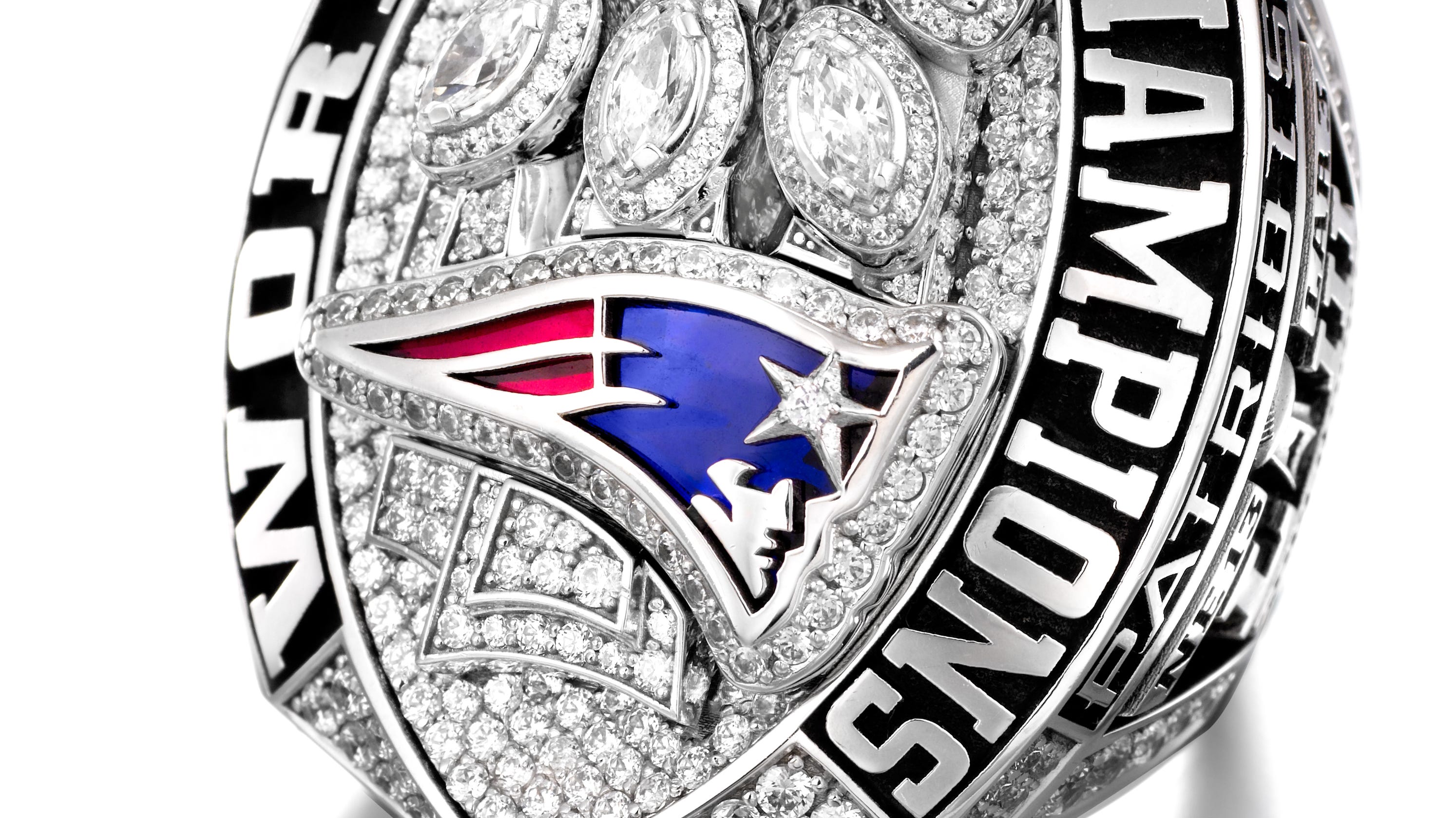 New England Patriots reveal huge Super Bowl LIII ring2988 x 1680