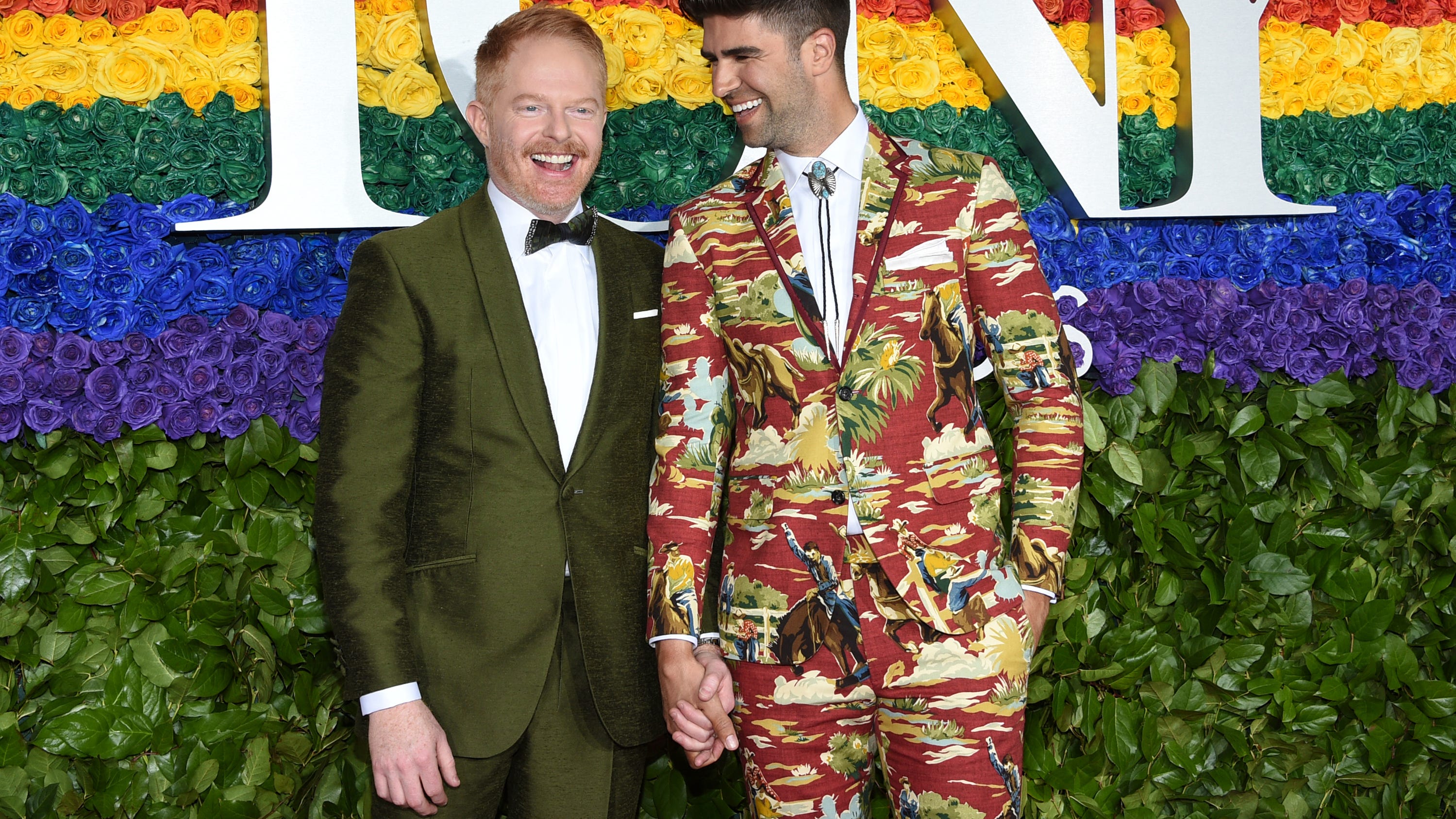'Modern Family' star Jesse Tyler Ferguson, husband Justin Mikita welcome their first child - USA TODAY