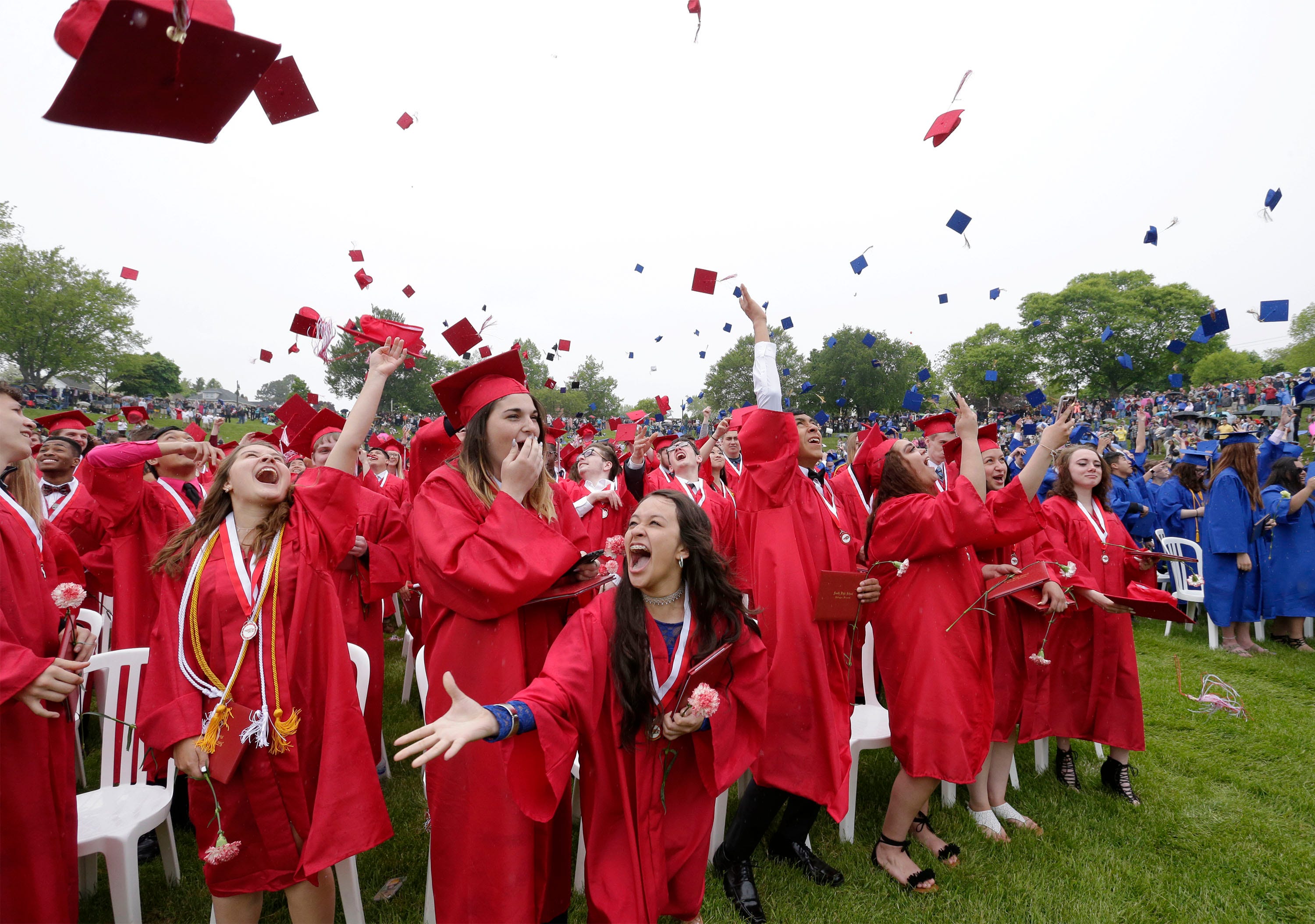 Sheboygan Area School District to hold inperson graduation ceremonies