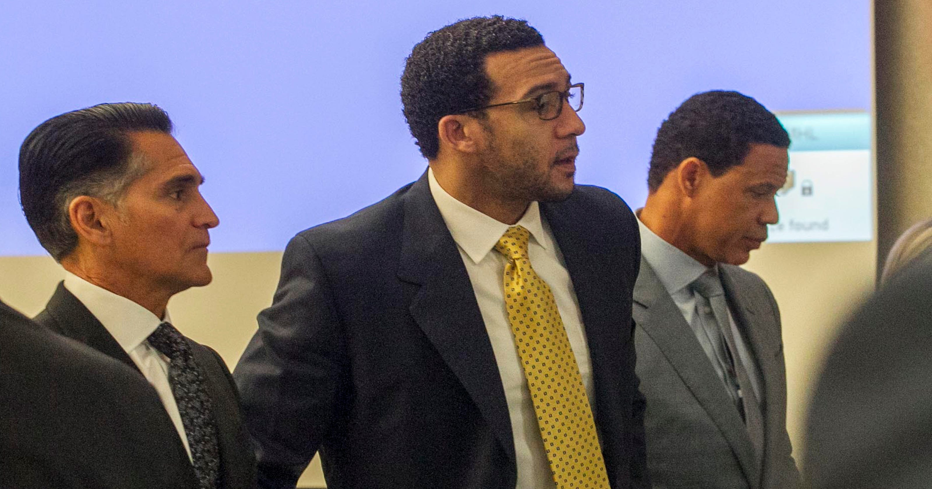 Ex-NFL star Kellen Winslow II faces rape retrial, divorce and prison