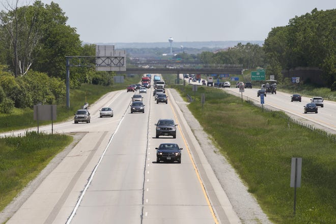 Traffic moves along Interstate 41 near Richmond Street in Appleton.