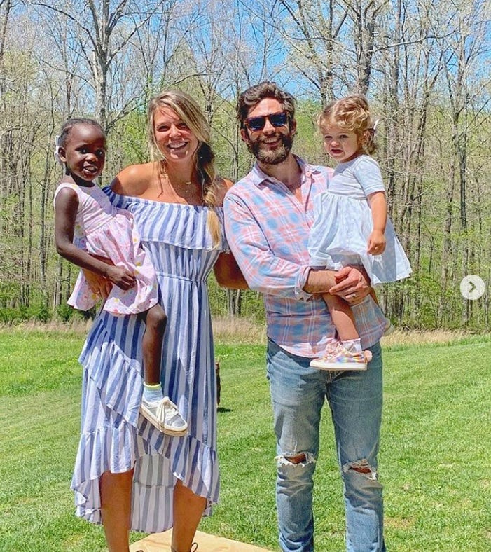 Thomas Rhett sings about family, wife on album 'Center Point Road'