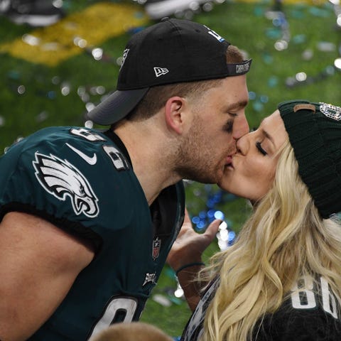 Philadelphia Eagles tight end Zach Ertz (86)...