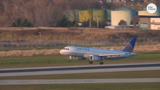Flipboard United Airlines Plane Skids Off Runway At