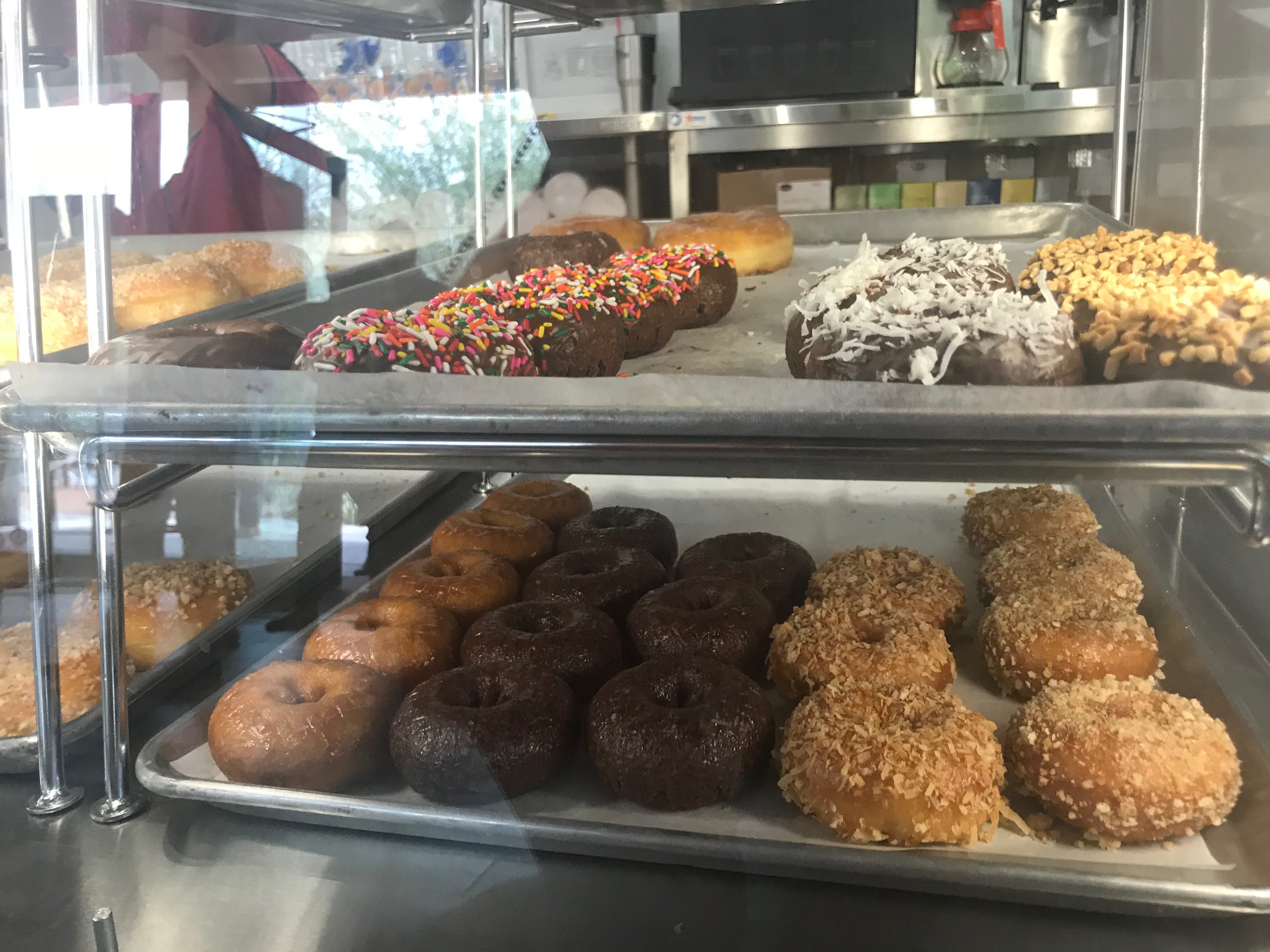 Bosa Donuts locations will open in Phoenix, Peoria, Surprise, Avondale