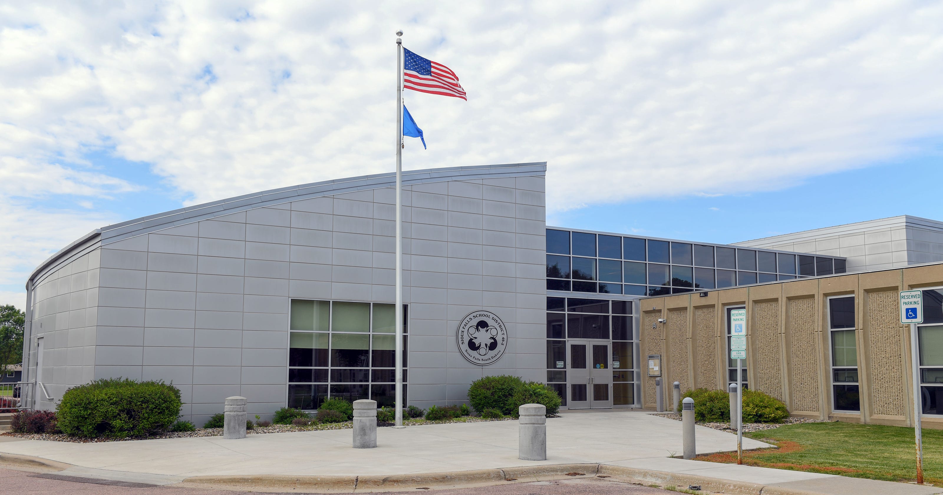 Sioux Falls School District passes 10year optout as longterm