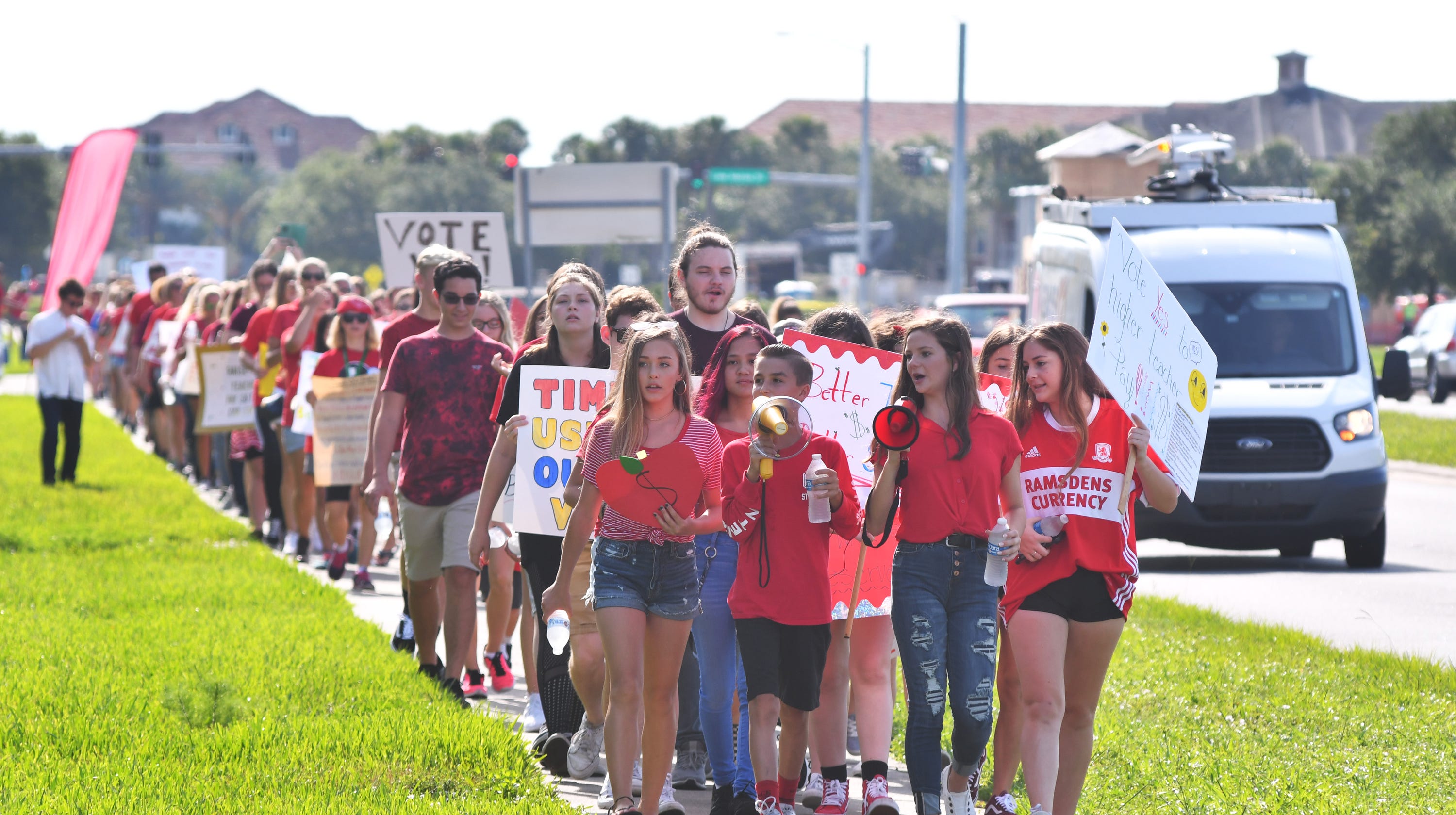 Brevard School District, union at odds on what's actually available for teacher raises Brevard School District, union at odds on what's actually available for teacher raises