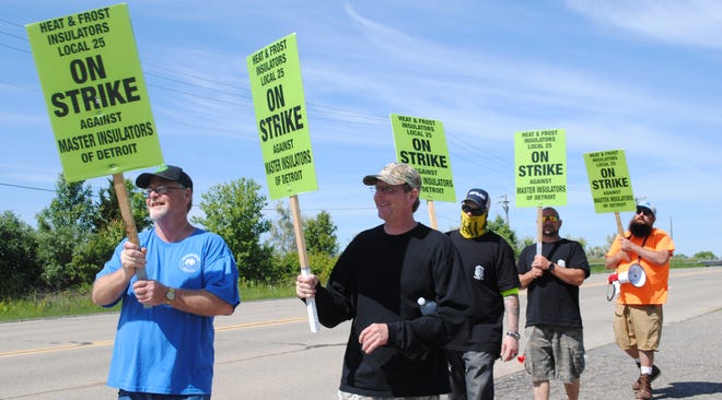 The mechanical insulators of Local 25 have been on strike since midnight of June 1 during contract negotiations.