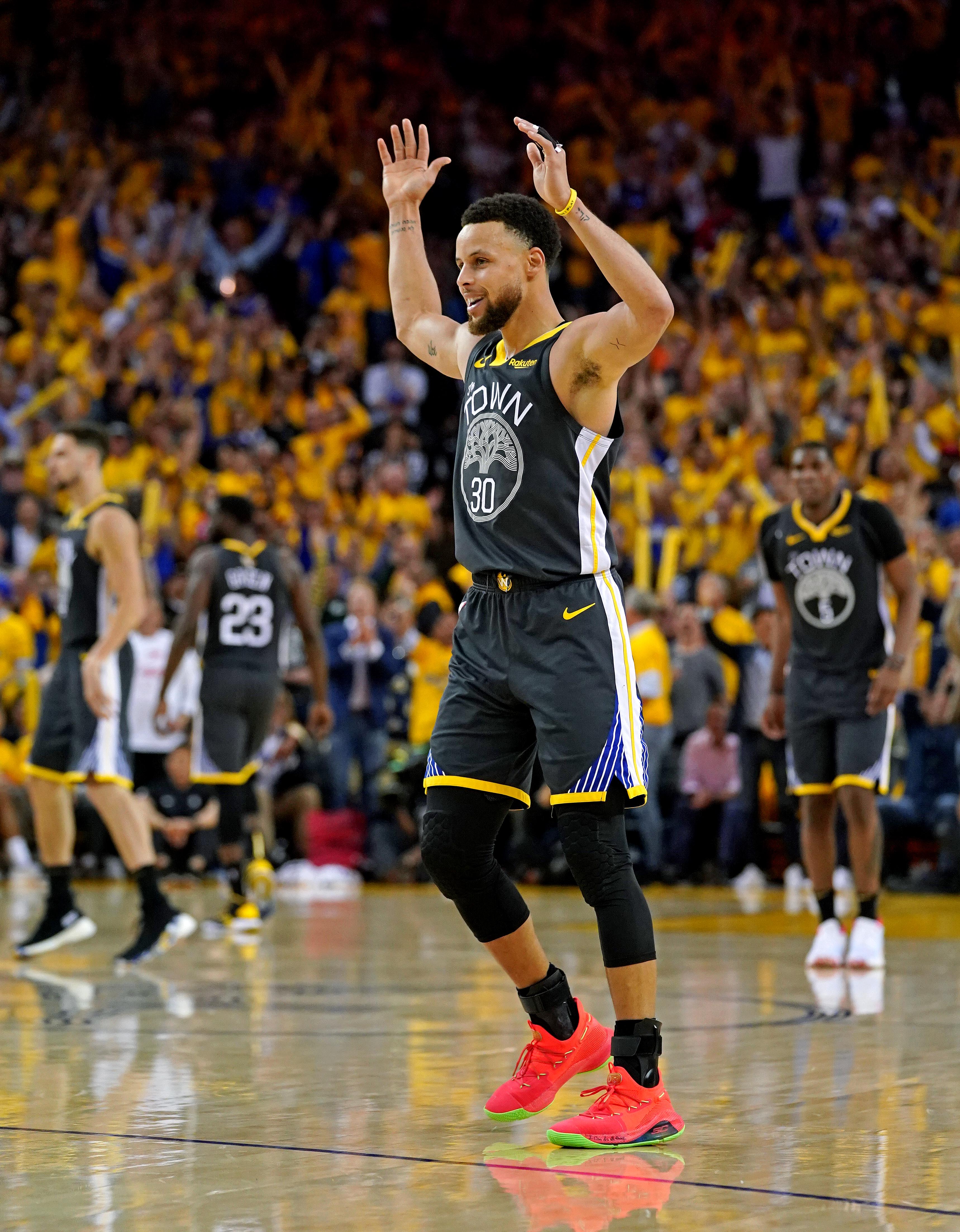 Shoes stephen curry 2019 on sale