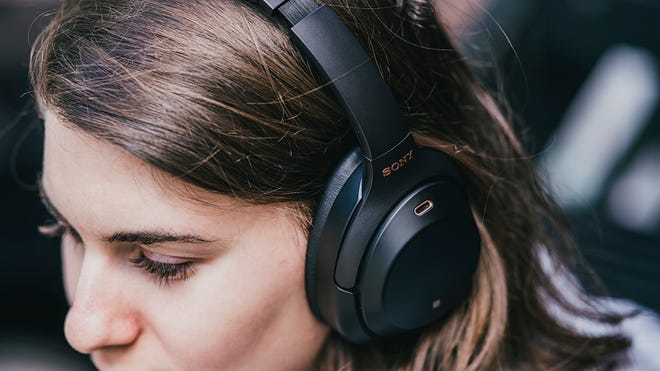 These are the world-class noise-canceling headphones everyone's been buzzing about.