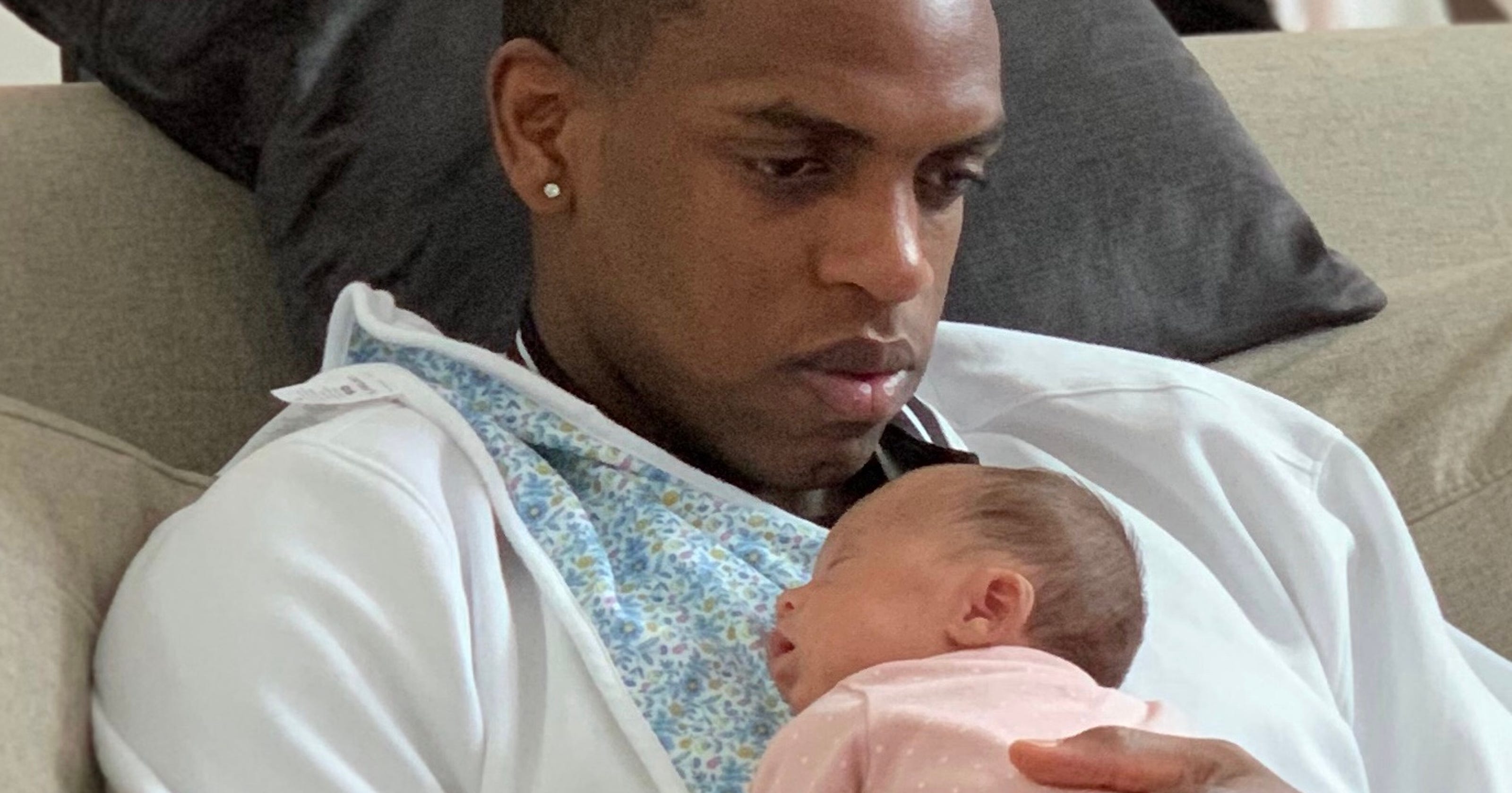 Khris Middleton Wife Khris Middleton Nba teams, Athlete, Sports March 16, 2021, 327 pm.