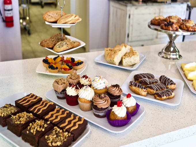 Central Baking Company Phoenix Salon Owners Open New Cupcake Bakery