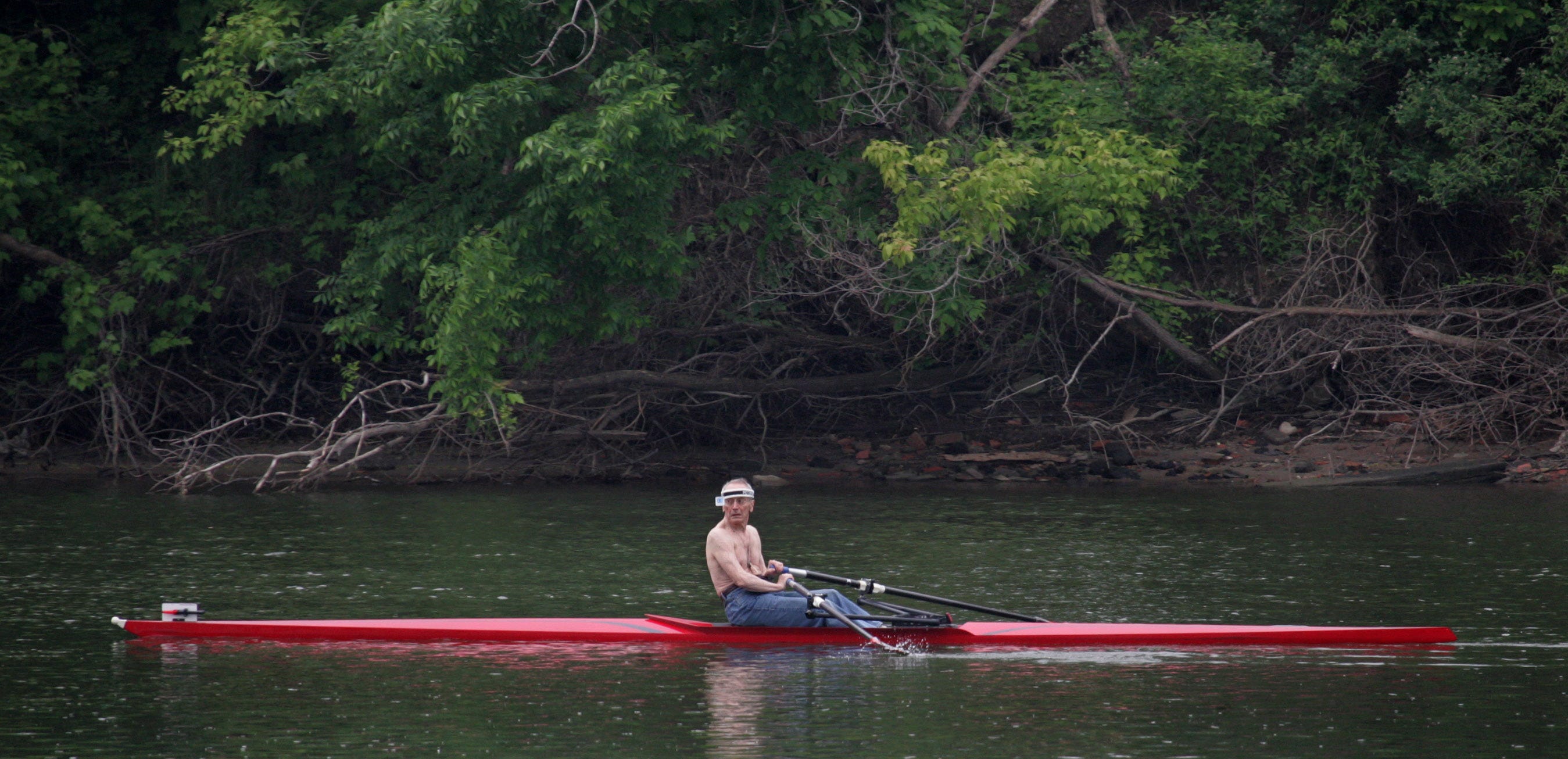 Des Moines River boaters warn Iowa kayakers after close call and rescue