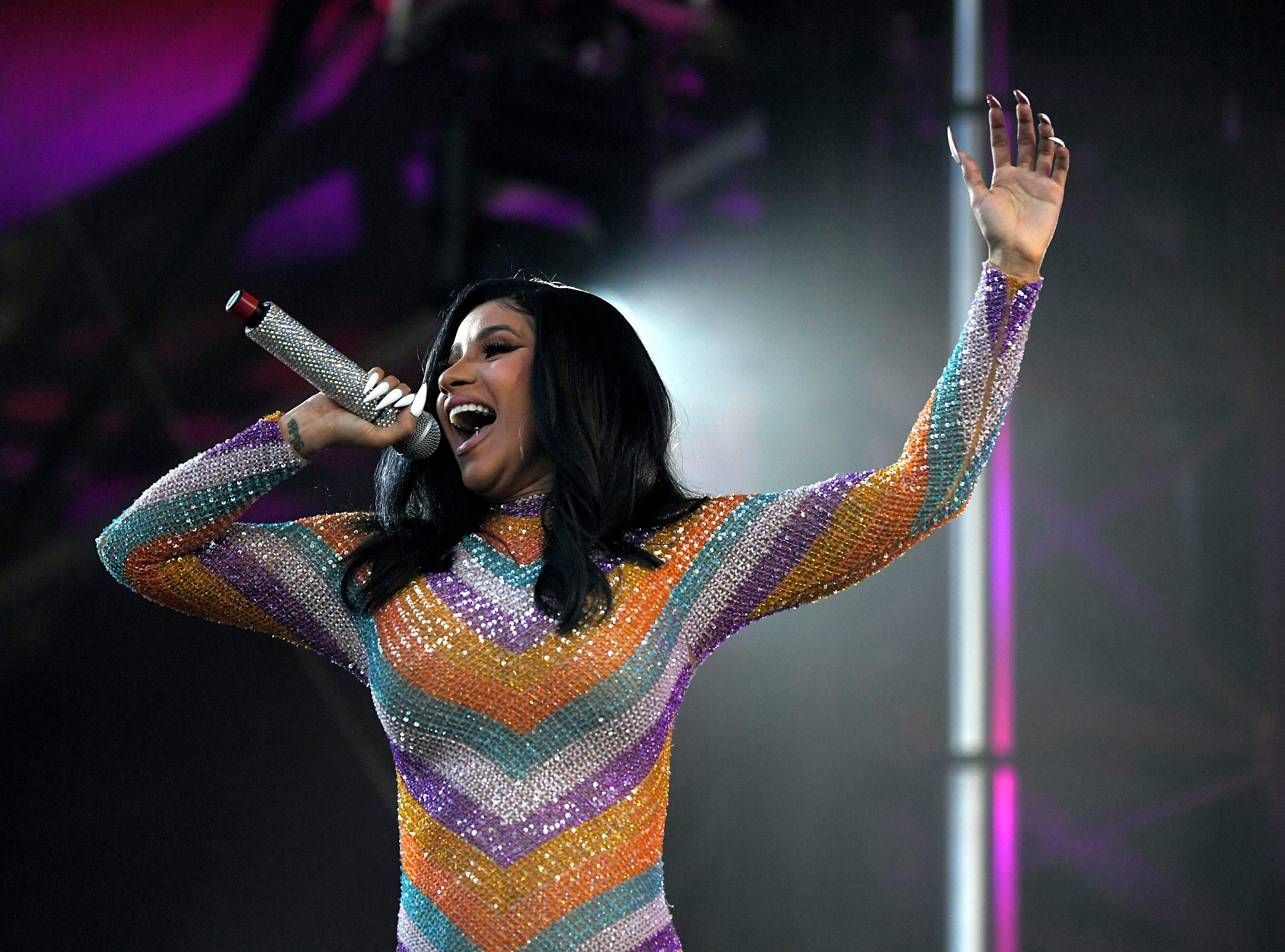 Cardi B Rips Outfit At Bonnaroo Performs In Bathrobe Keep It Sexy