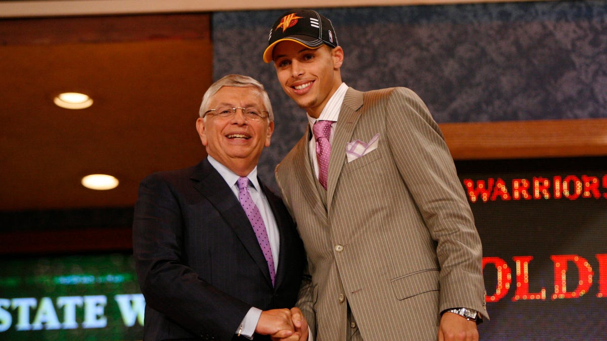 Stephen Curry is drafted by Golden State.