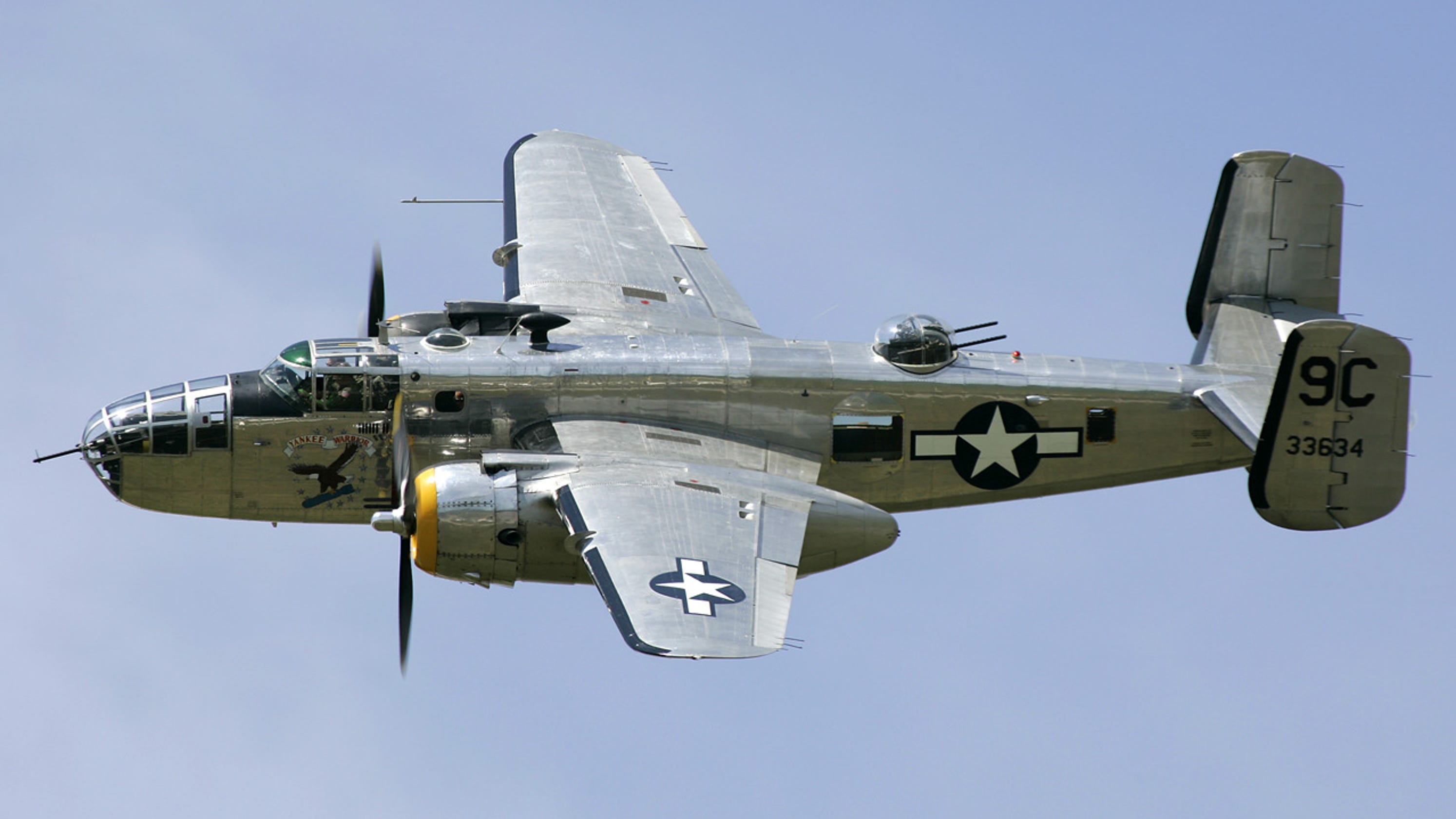 Vintage Wwii Aircraft Flyover Scheduled Ahead Of Detroit Fireworks ...