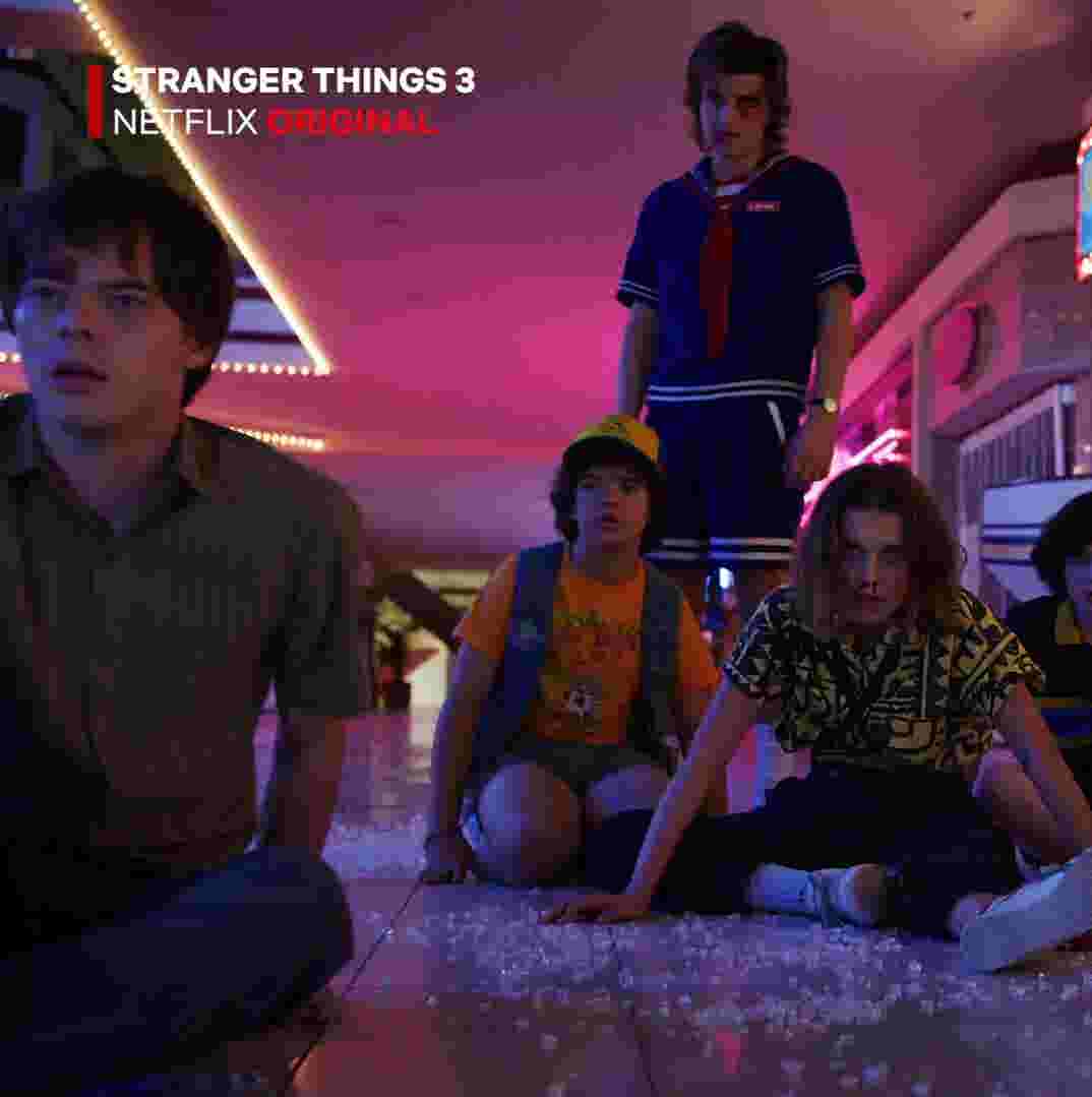 Stranger Things Season 3 Review Netflix Series Reinvents Itself
