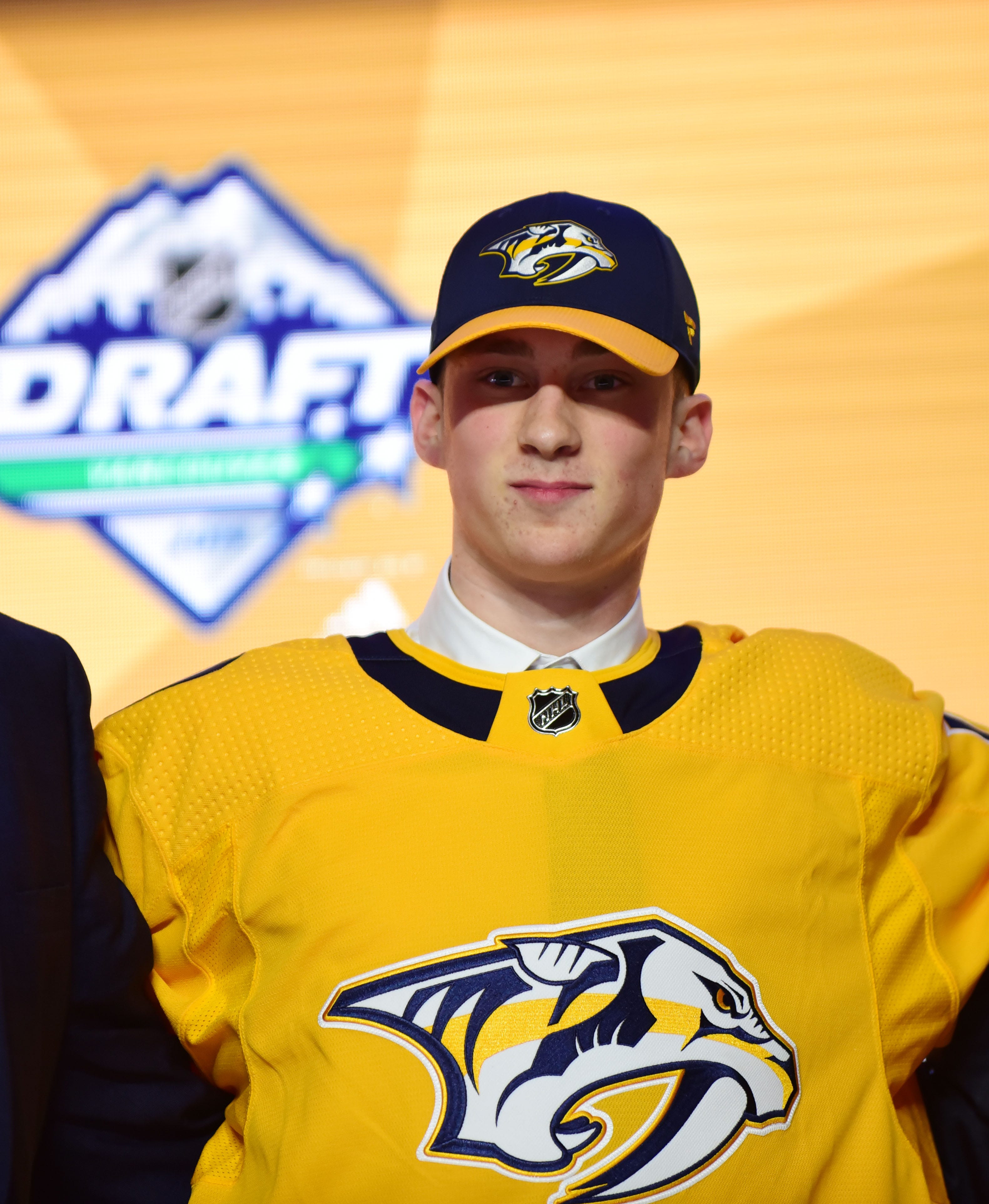Predators take Philip Tomasino with 24th pick in 2019 NHL Draft
