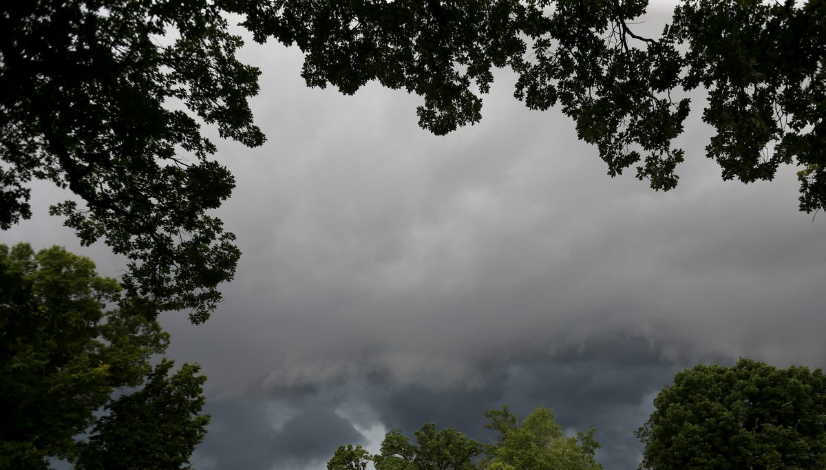 Kentucky tornado updates: Mandatory evacuation order issued for some in Laurel County Kentucky tornado updates: Mandatory evacuation order issued for some in Laurel County