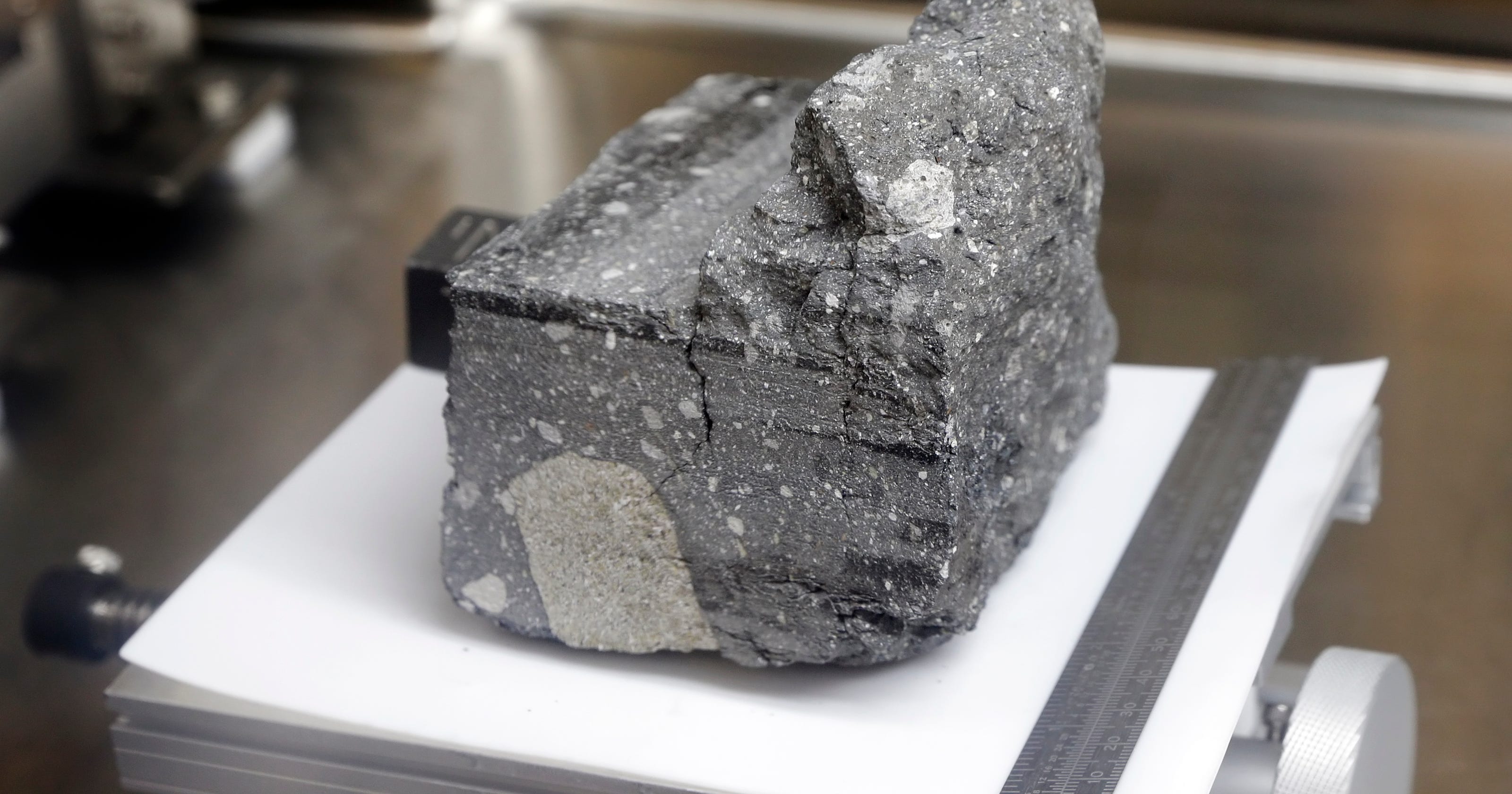 NASA to open moon rock samples sealed since Apollo missions