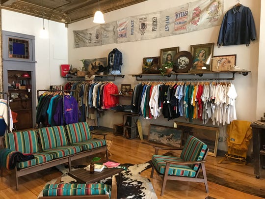 Green Bay, De Pere Broadways get new clothing boutiques