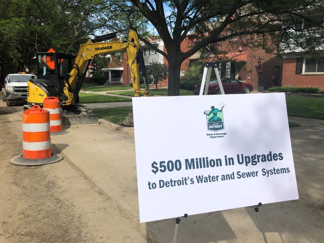 Detroit plans to upgrade its water and sewer system with a $500 million effort.