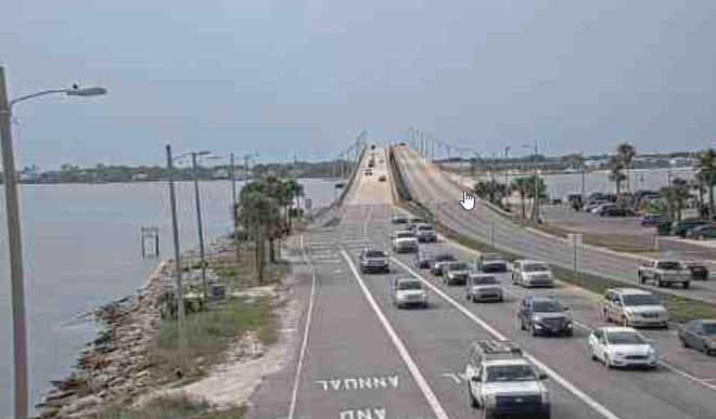 Escambia County has installed new traffic cameras that show a live feed of traffic to Pensacola Beach.