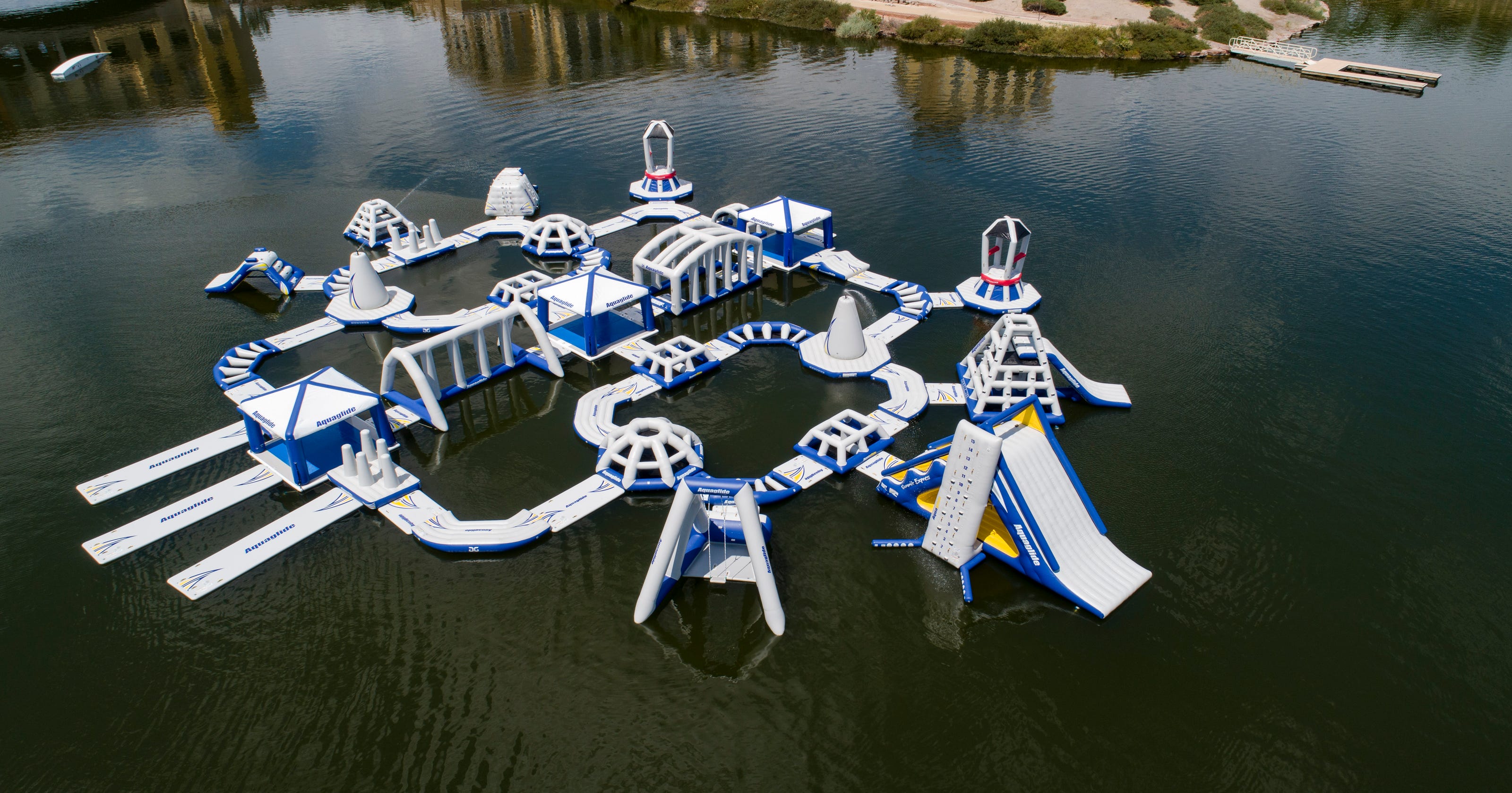 aqua park inflatable