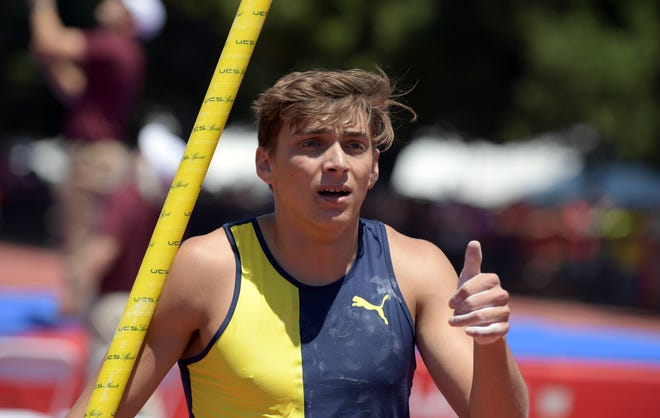 Mondo Duplantis (SWE) celebrates after winning the  pole vault in 19-5 1/2 (5.93m) during Sunday's 45th Prefontaine Classic at Cobb Track & Angell Field at Stanford.