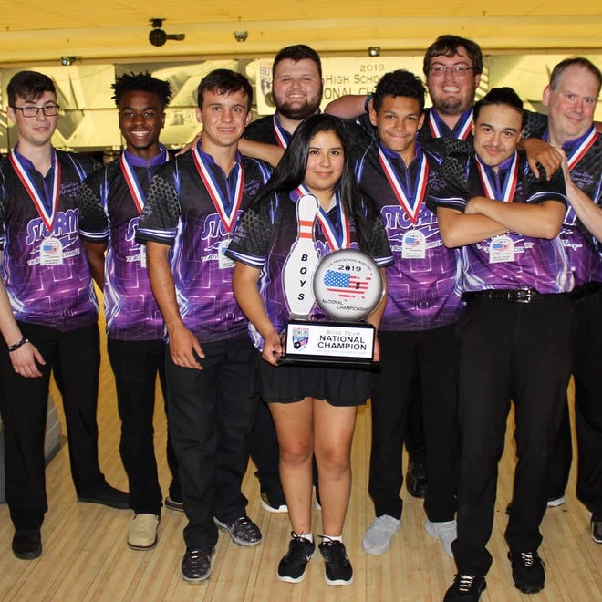 Team Smyrna recently captured the U.S. High School Bowling Foundation national championship.