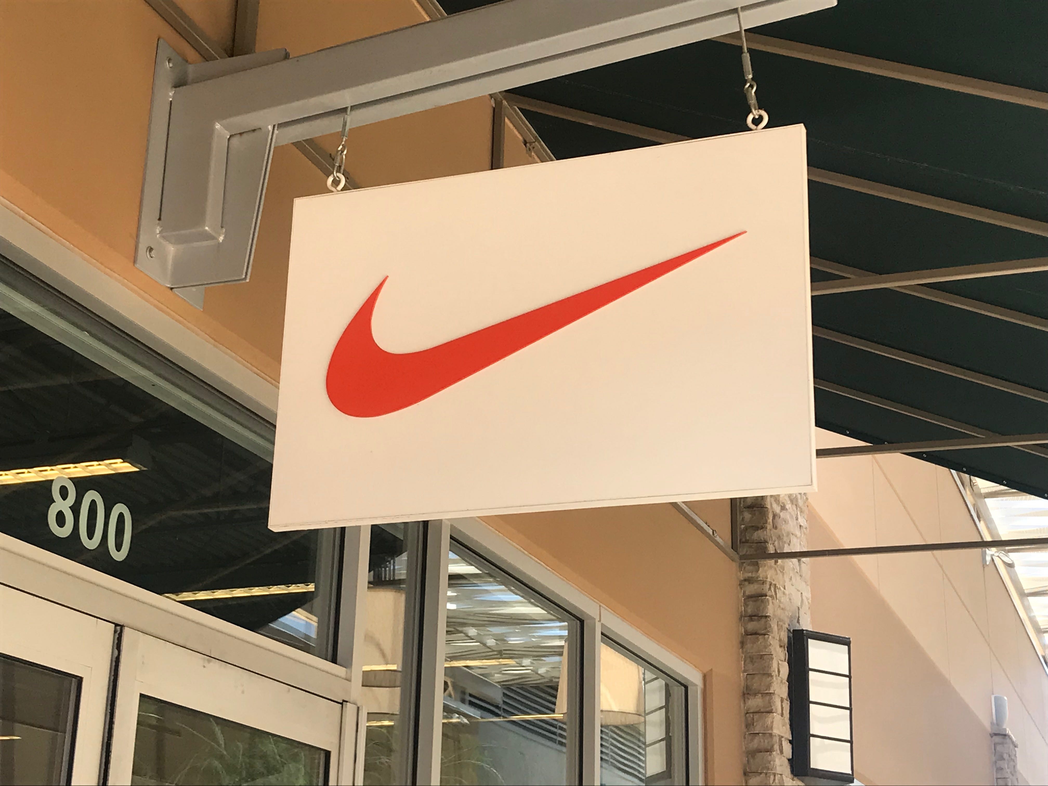 nike store westgate mall